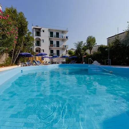 Letizia 3* Ischia